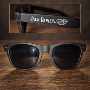 Schwarze Sonnenbrille mit Jack Daniel’s Old No. 7
