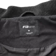 FB SISTER Damen Collegejacke Schwarz mit Steppung und Schriftzug – Größe M