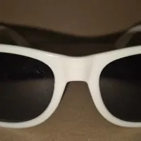 Stylische Sonnenbrille in Weiß – UV 400 Schutz – Top Zustand