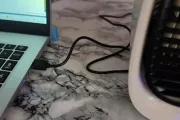 Kompakte Abkühlung direkt am Schreibtisch!